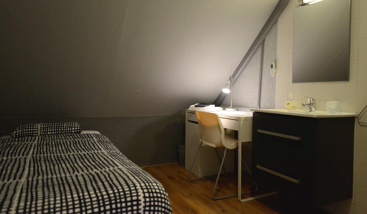 Hotel Den Berg Geertruidenberg Esterno foto