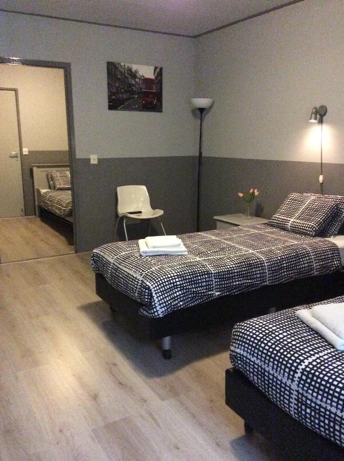 Hotel Den Berg Geertruidenberg Esterno foto